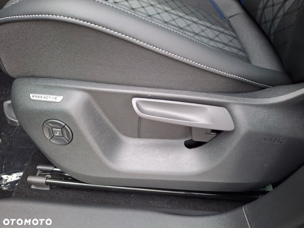 Volkswagen Tiguan - 18