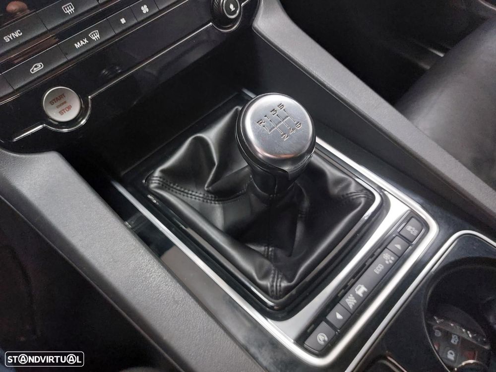 Jaguar F-Pace 2.0 i4D Prestige AWD - 21