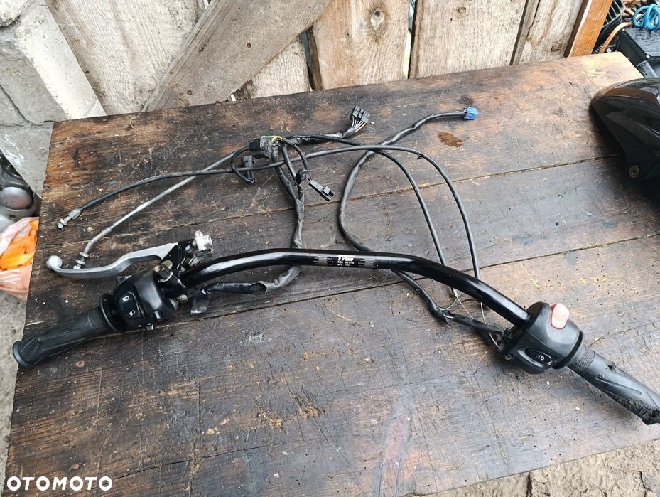 Kierownica Yamaha FZ6 04 - 09 r klamka przełączniki sprzęgło części G2 - 3