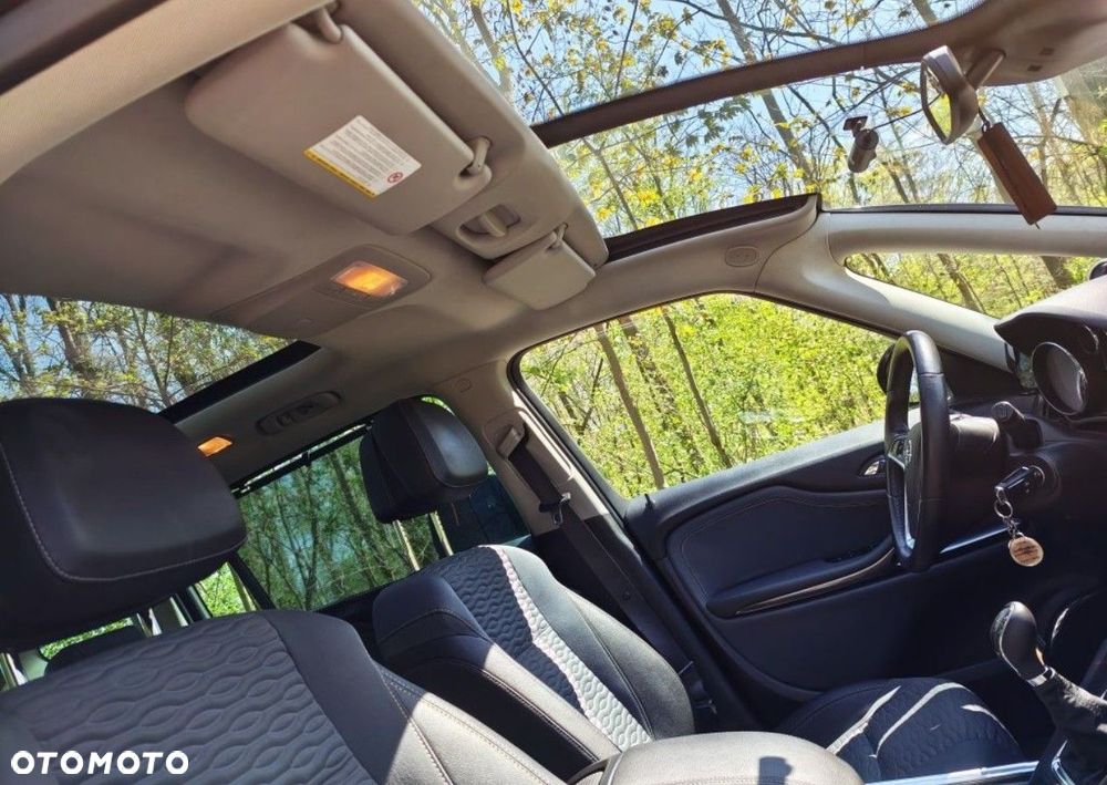 Opel Zafira 2.0 CDTI Cosmo - 8