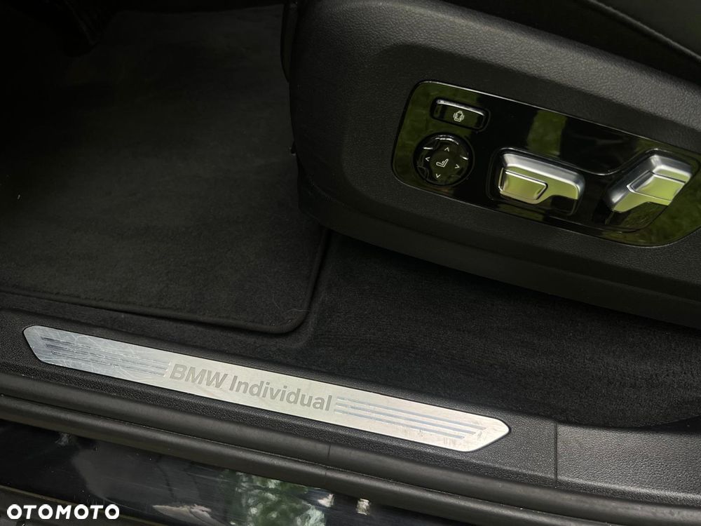 BMW X5 xDrive45e - 9
