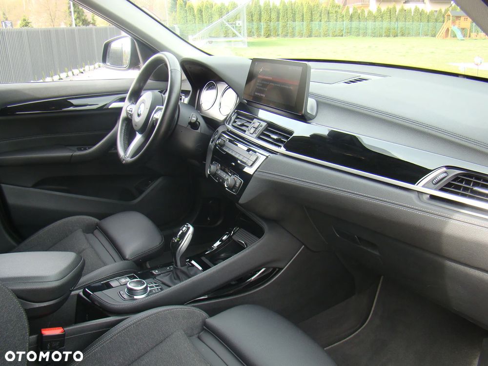 BMW X1 xDrive20d Sport Line - 35