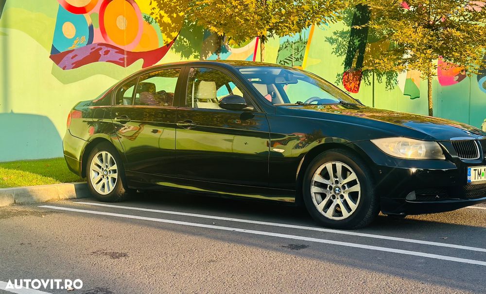 BMW Seria 3 318d Touring - 4