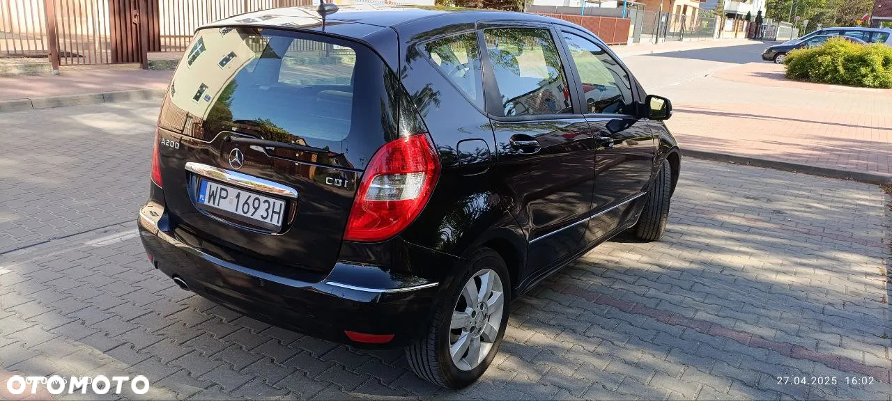 Mercedes-Benz Klasa A 200 CDI Autotronic Avantgarde - 4