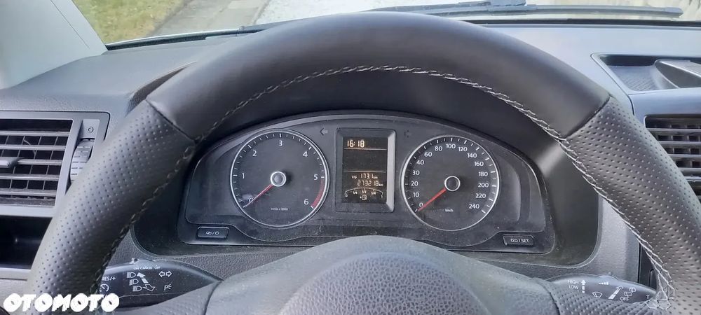 Volkswagen Transporter Caravelle Kurz DSG Comfortline - 14