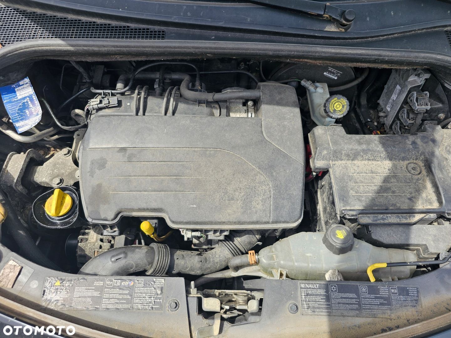 SILNIK Renault Clio III 1.2 16V 75KM D4F740 - 1