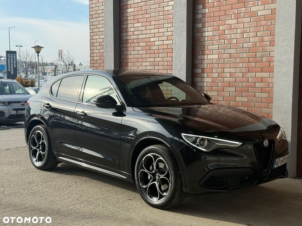 Alfa Romeo Stelvio - 3