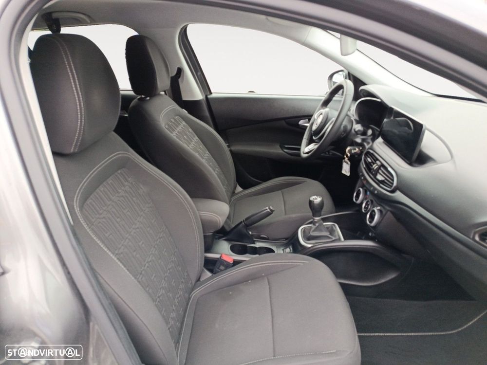 Fiat Tipo Station Wagon 1.0 GSE T3 City Life - 15