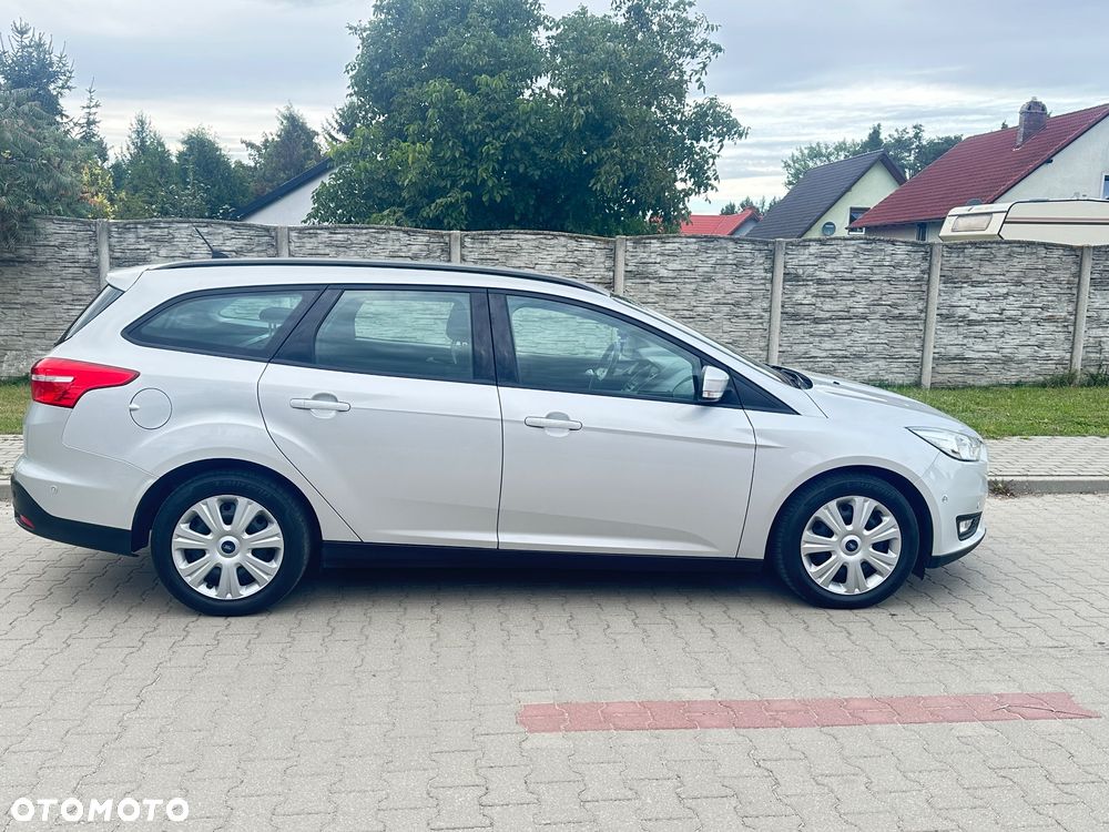 Ford Focus 1.6 TDCi DPF Trend - 8
