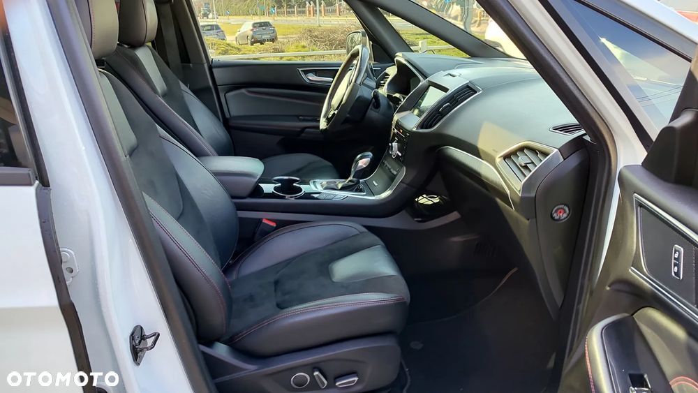 Ford S-Max 2.0 TDCi ST-Line PowerShift - 19