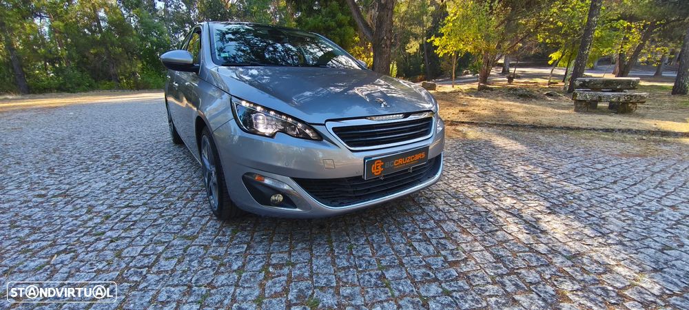 Peugeot 308 1.6 e-HDi Allure J18 - 2