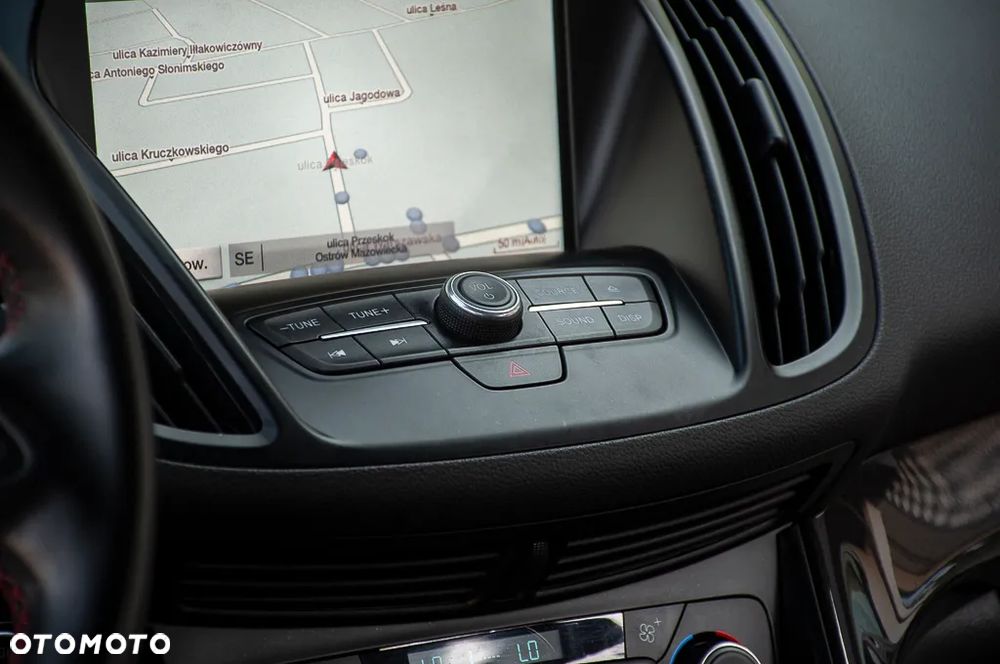 Ford Kuga 1.5 EcoBoost FWD ST-Line ASS MMT6 - 17