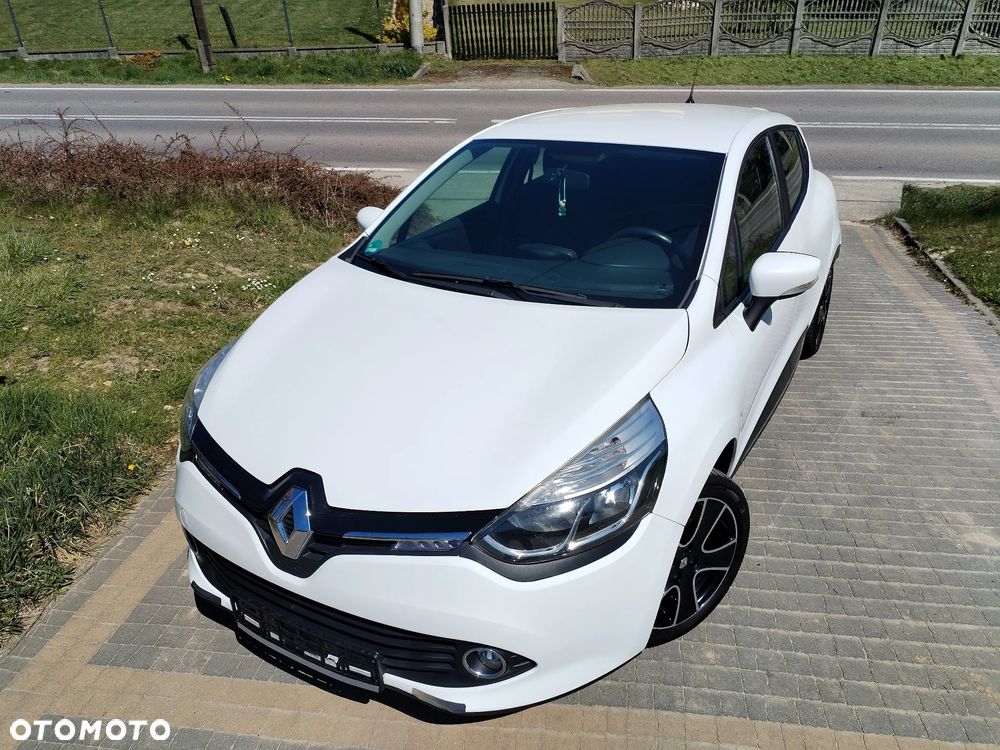 Renault Clio - 32
