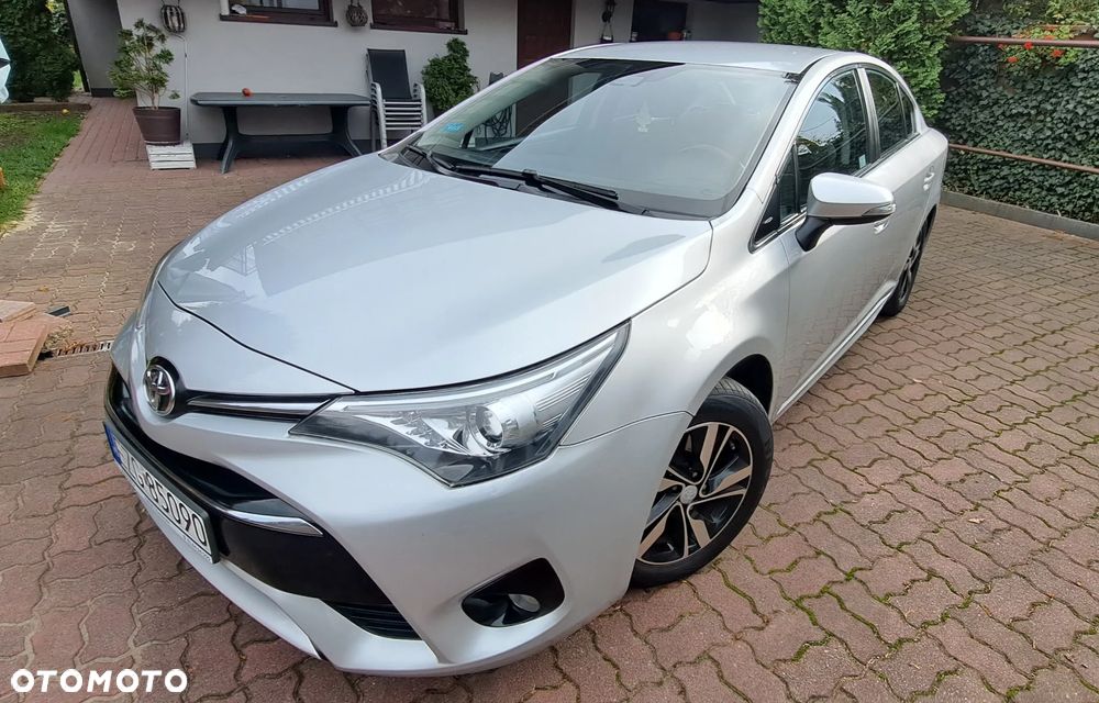 Toyota Avensis 1.6 Active - 1