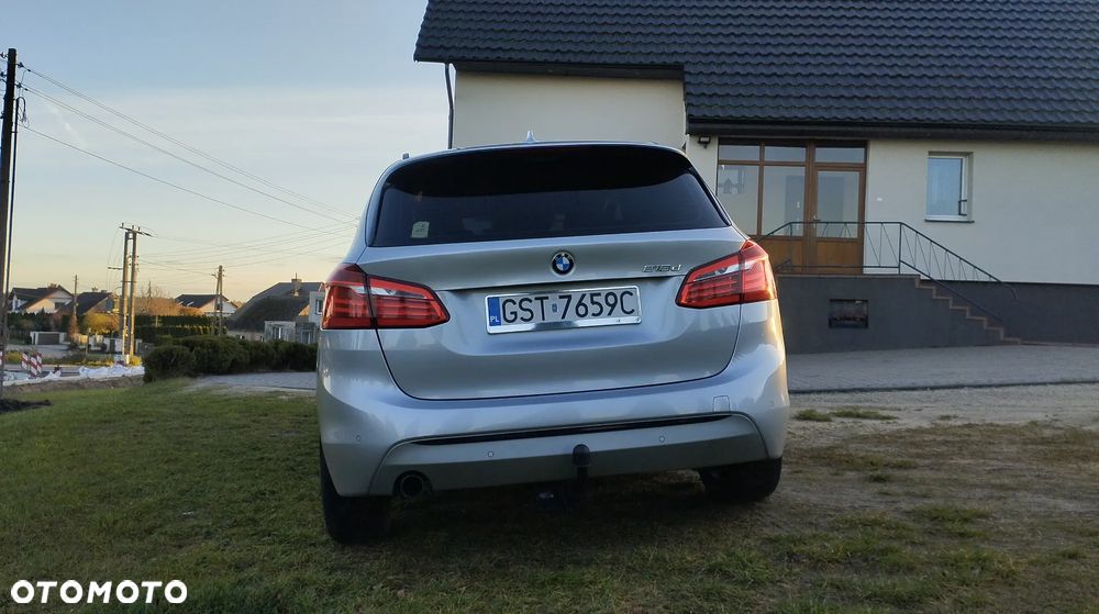 BMW Seria 2 218d Active Tourer - 6