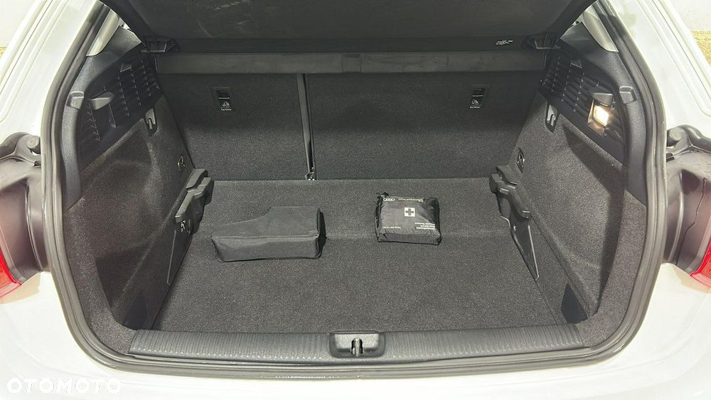 Audi Q2 35 TFSI S tronic - 11