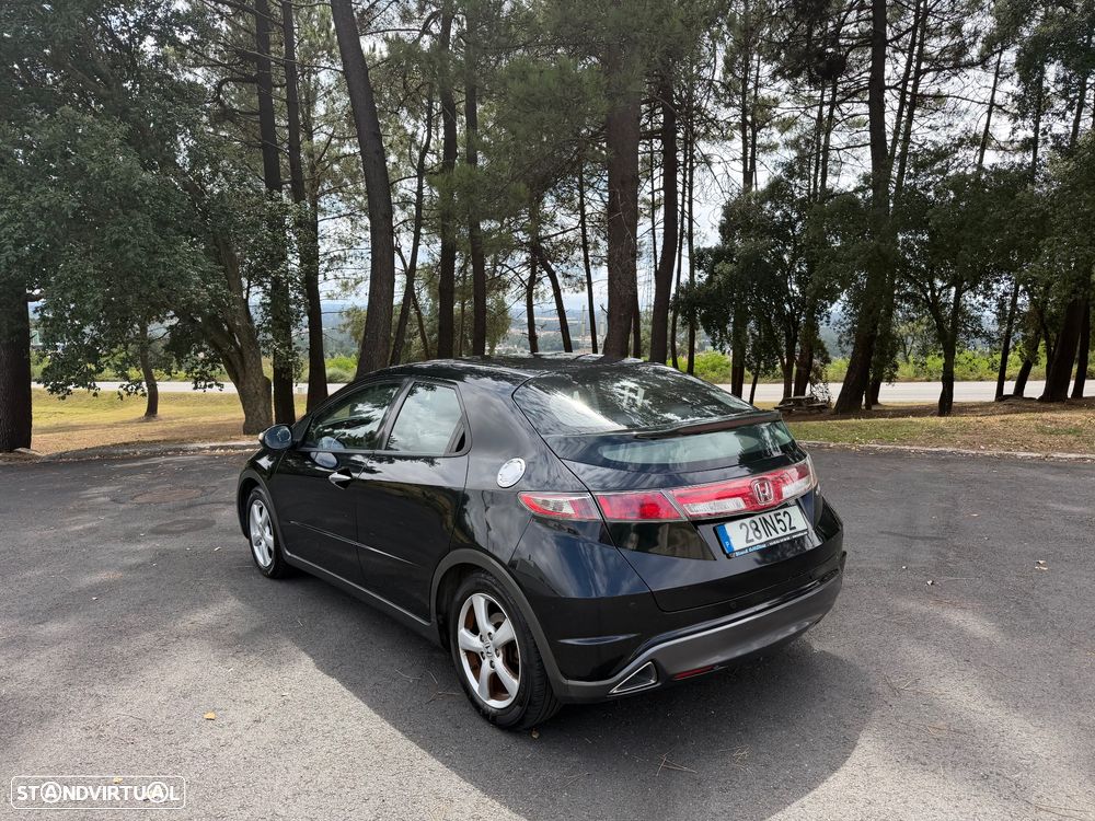 Honda Civic 1.4 i-VTEC Comfort - 4