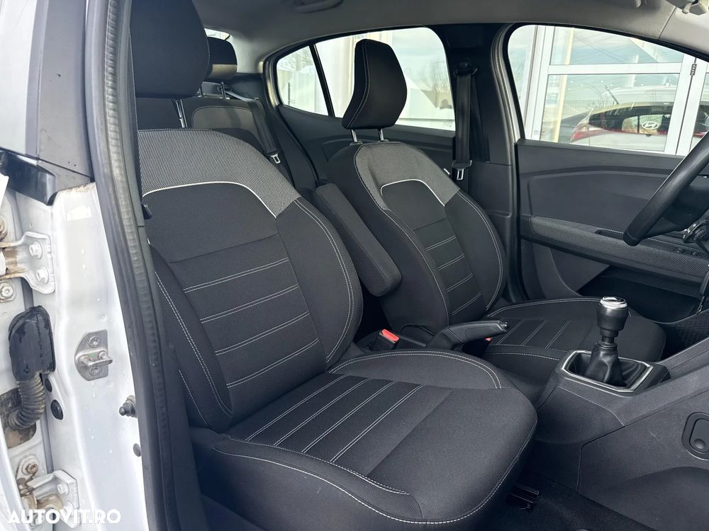 Dacia Logan TCe 90 MT6 Comfort - 26