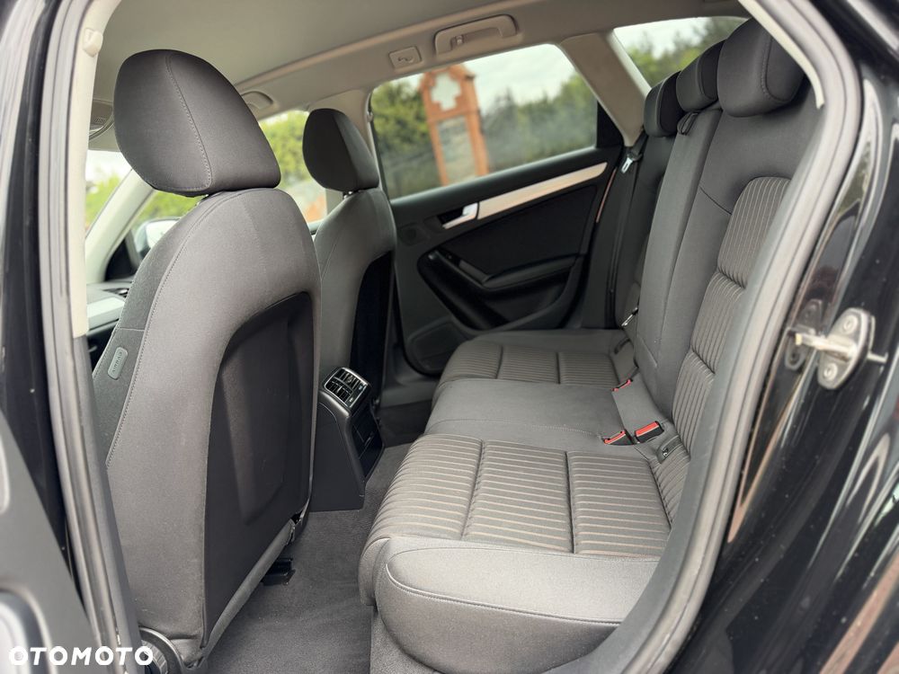 Audi A4 Avant - 8