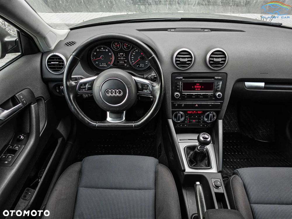 Audi A3 Sportback 1.4 TFSI S line Sportpaket - 18