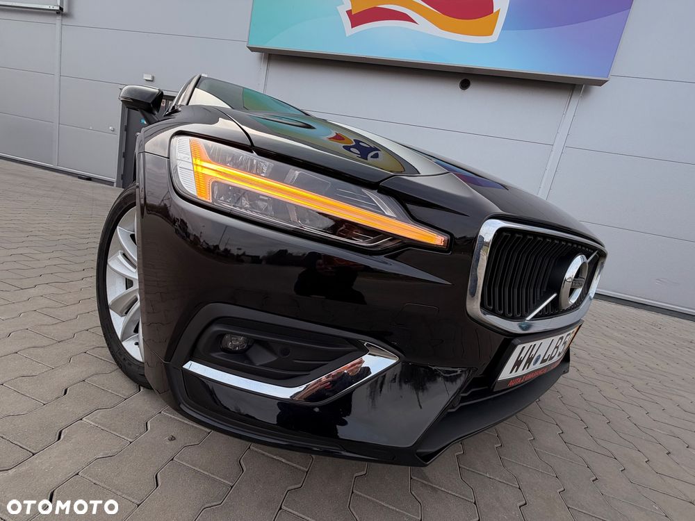Volvo V60 D3 Geartronic Momentum Pro - 1