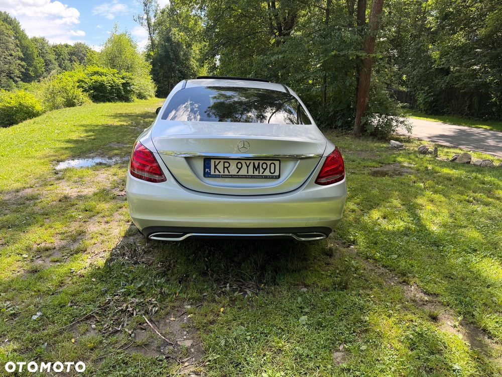 Mercedes-Benz Klasa C 200 9G-TRONIC Exclusive - 28