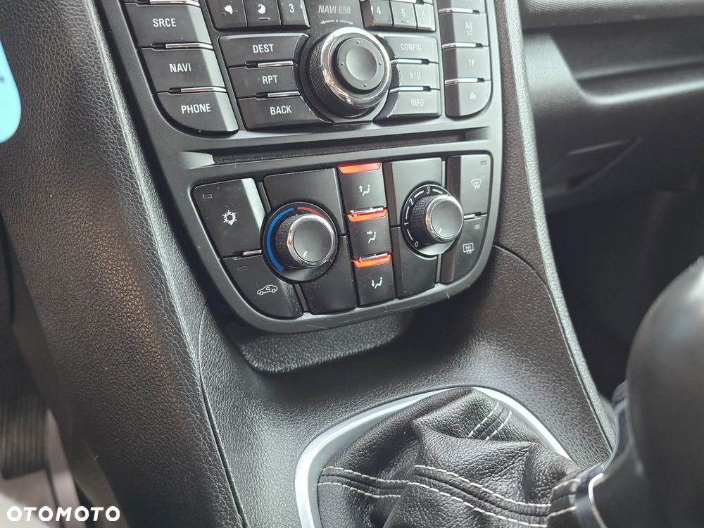 Opel Meriva 1.4 T Cosmo - 26