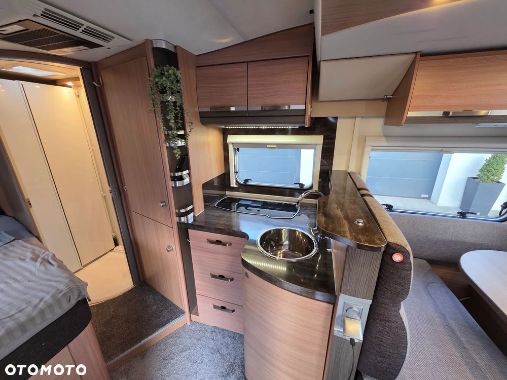 Fiat Ducato KNAUS SKY WAVE 650MF - 11