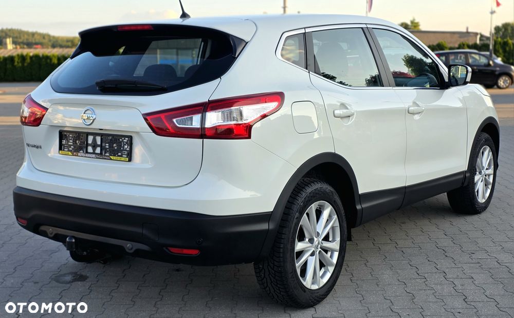 Nissan Qashqai - 4