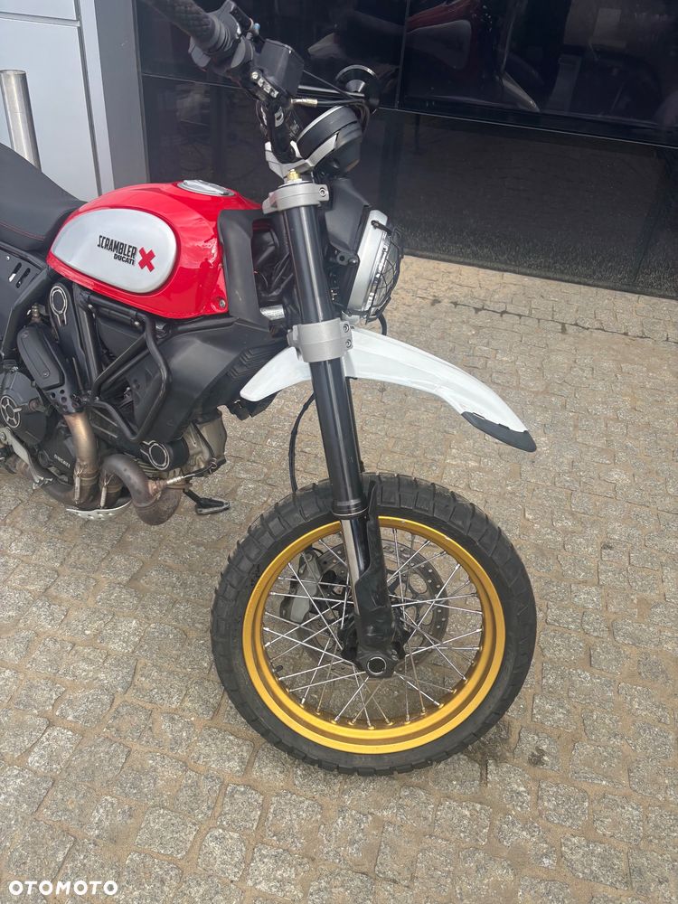 Ducati Scrambler - 2