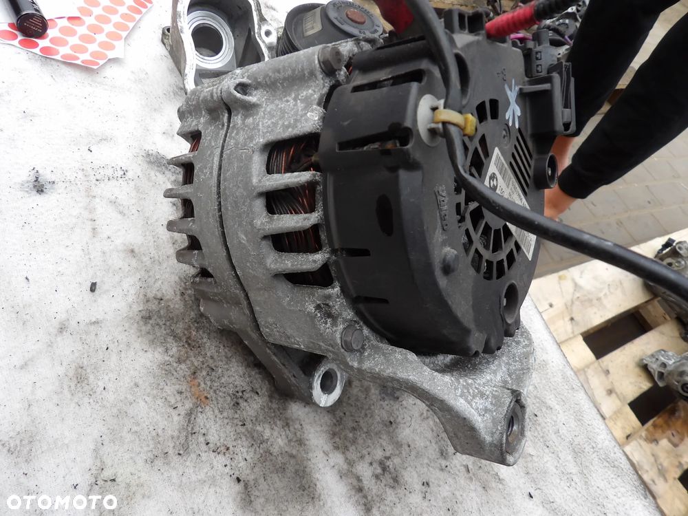 BMW - F10 , F30 , F20 - ALTERNATOR - 8519890 - 2