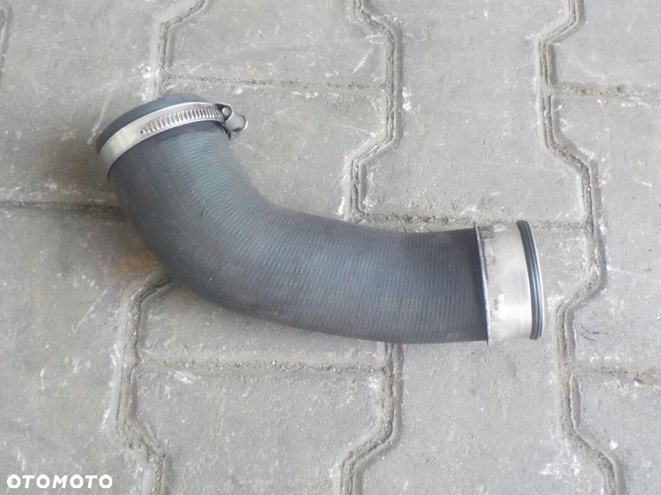 VW T5 2.0 TDI RURA WAŻ PRZEWÓD POWIETRZA TURBINY - 1