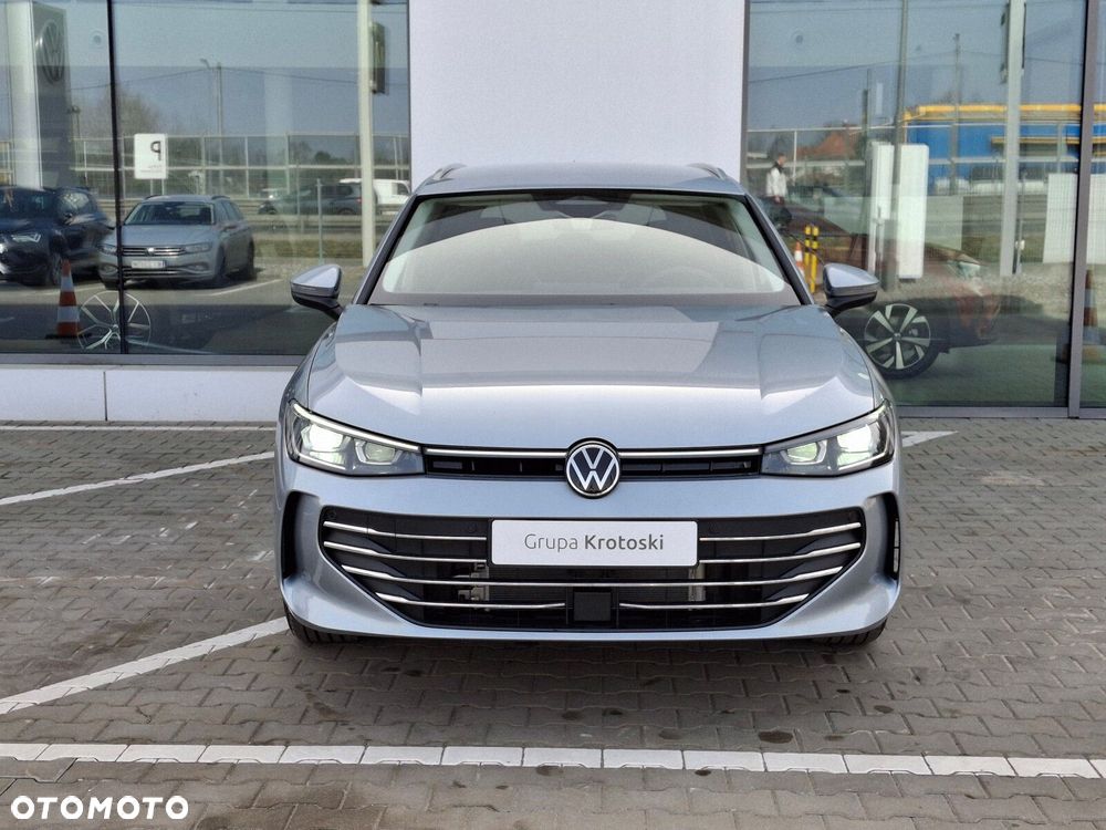 Volkswagen Passat - 3
