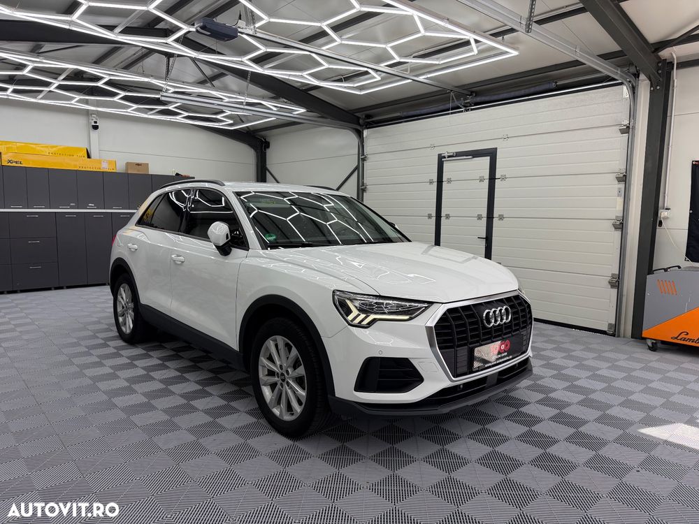 Audi Q3 Sportback 45 TFSIe S tronic S line - 3