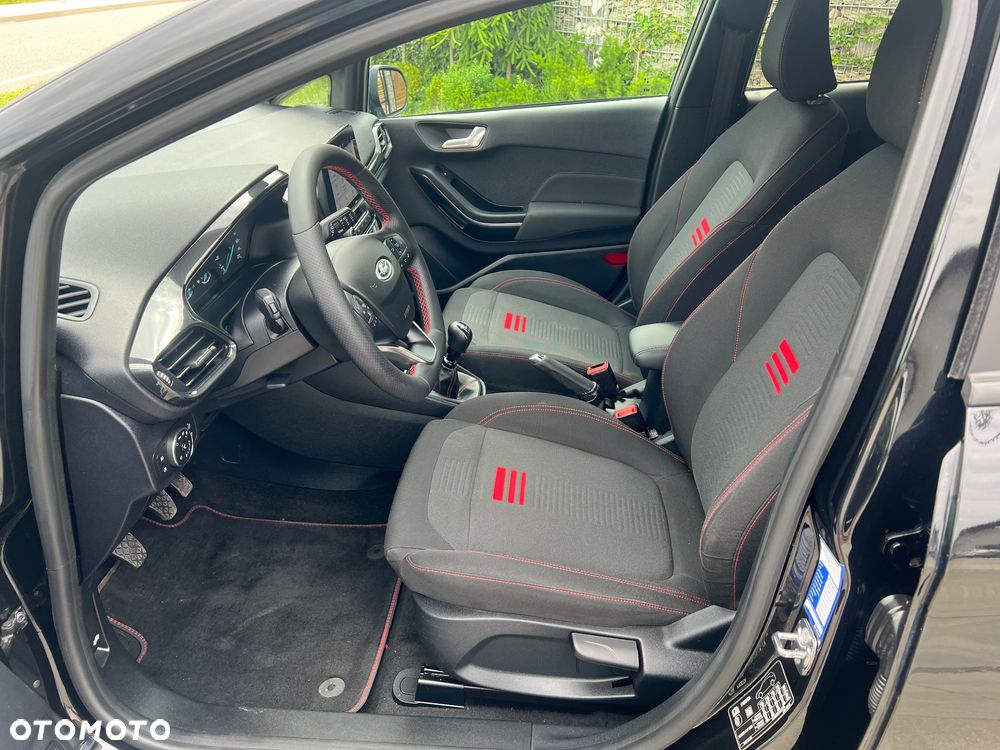 Ford Fiesta 1.0 EcoBoost Hybrid S&S ST-LINE VIGNALE - 12