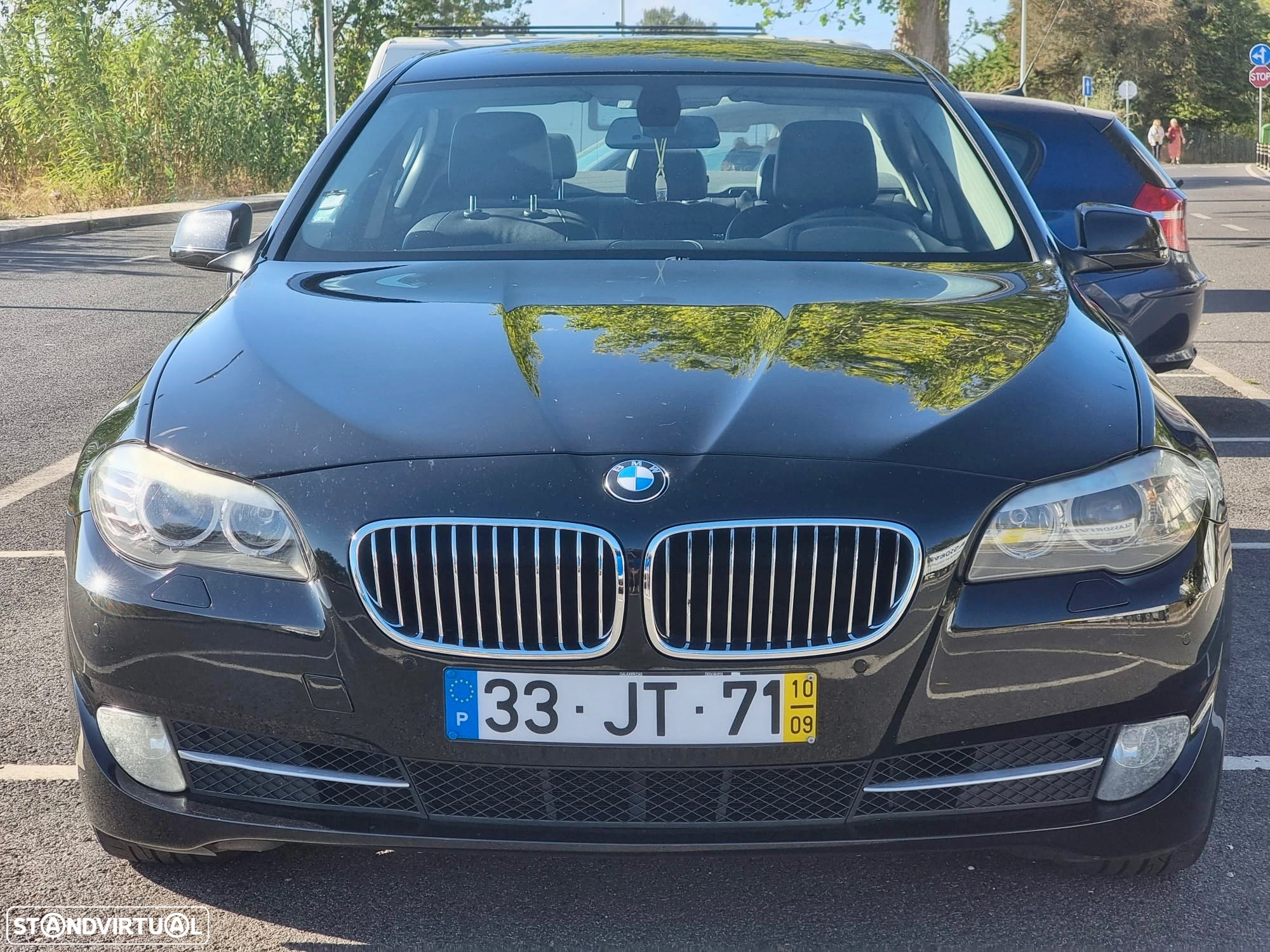 BMW 520 d Exclusive Auto 123g - 2