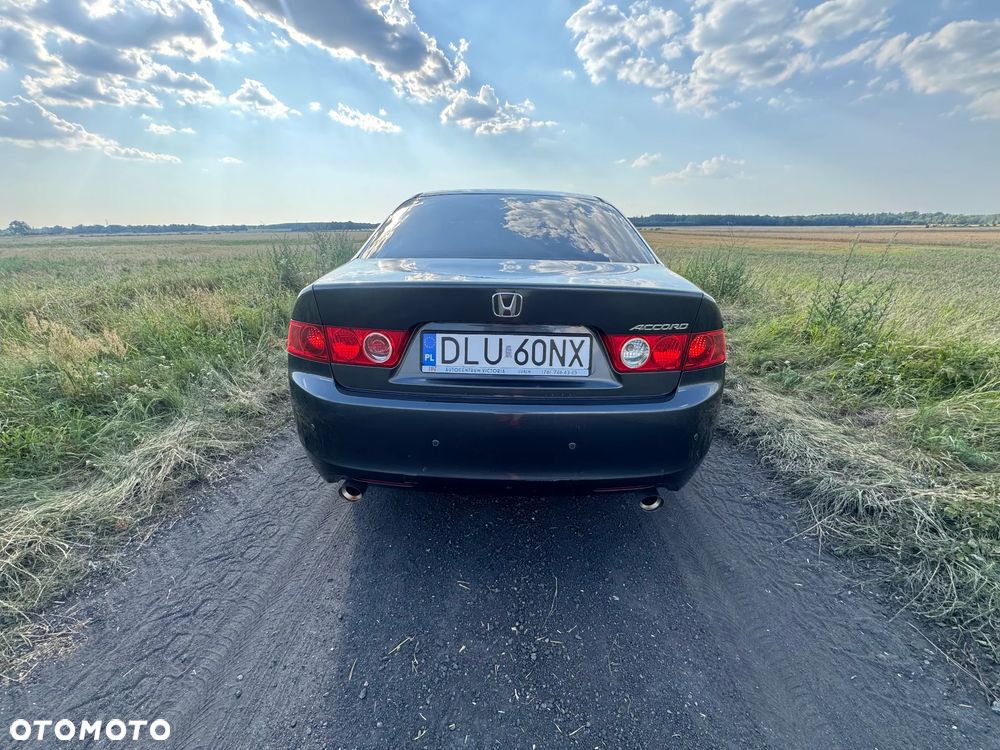 Honda Accord 2.0 Comfort - 6