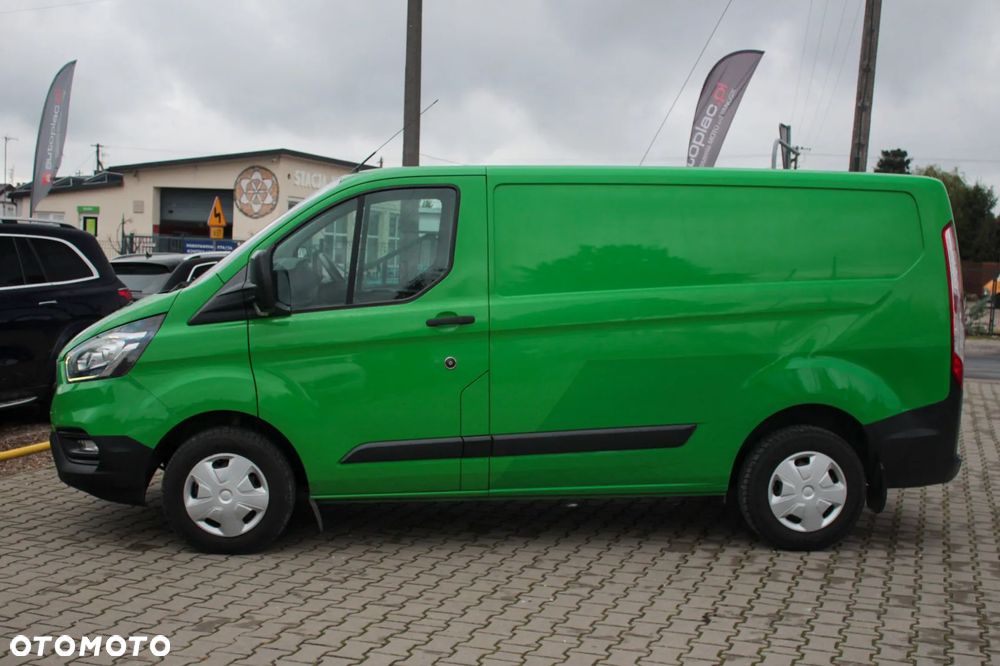 Ford TRANSIT CUSTOM - 3
