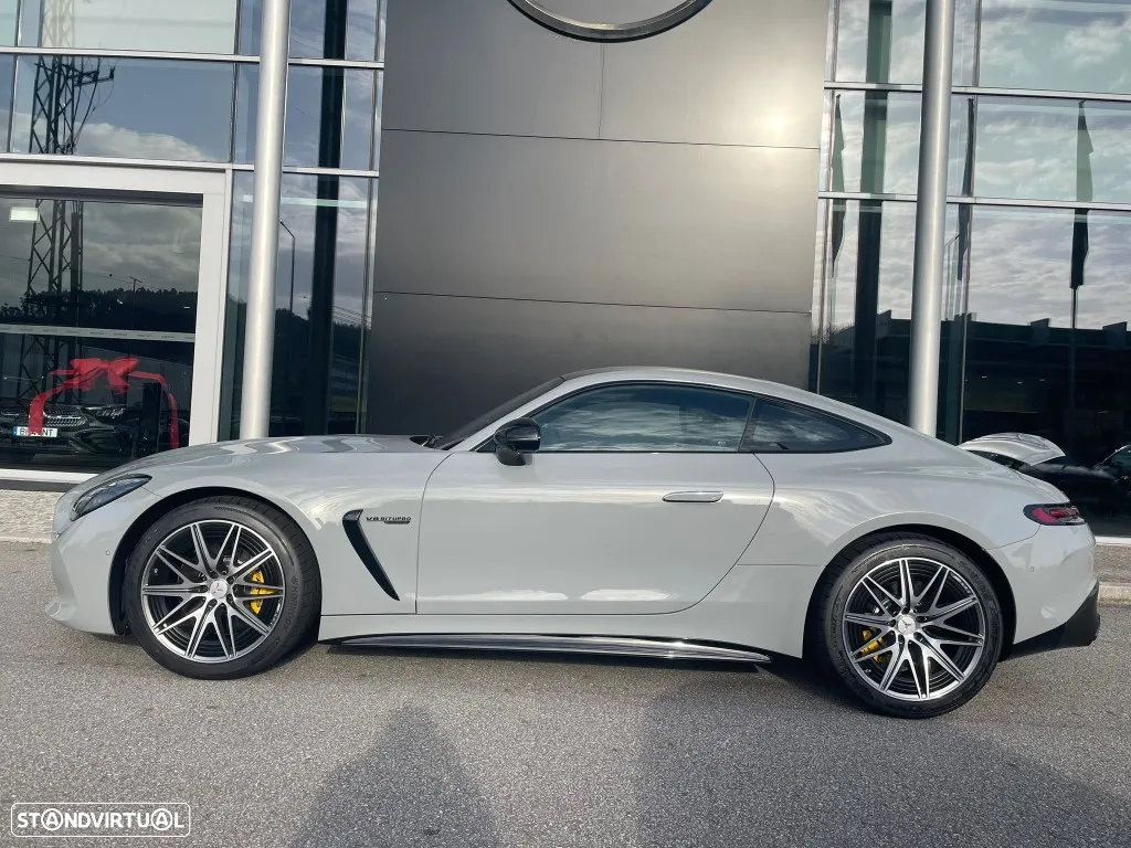 Mercedes-Benz AMG GT 63 4Matic+ - 8