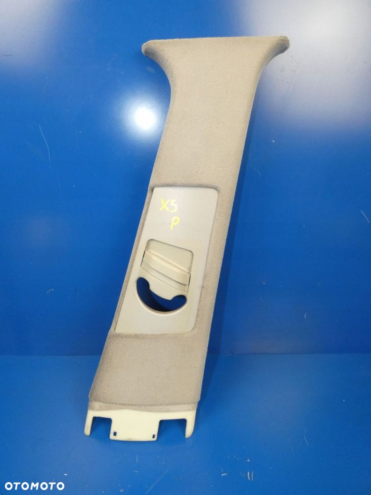 X5 E53 OSŁONA SŁUPKA ŚRODKOWEGO PRAWA PRZELOTKA - 1