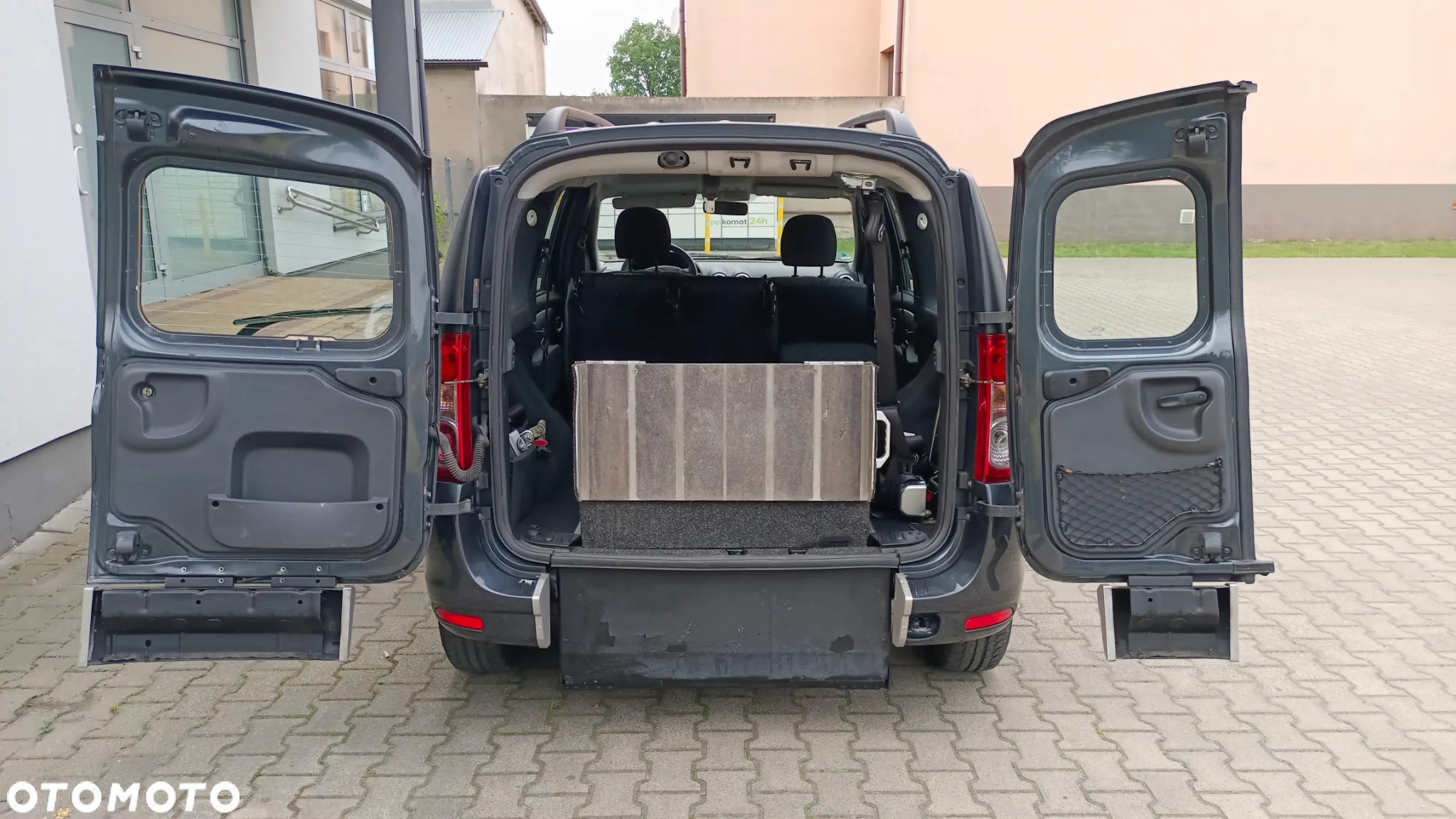 Dacia Logan MCV 1.6 Ambiance - 7