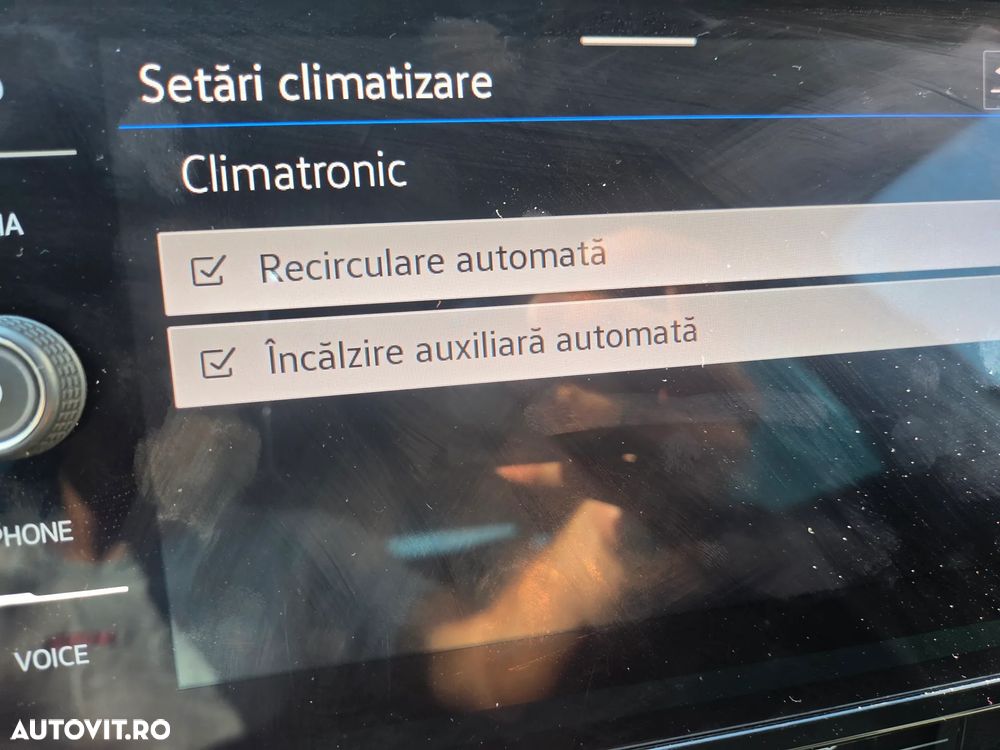 Volkswagen Passat 2.0 TDI SCR DSG Elegance - 28