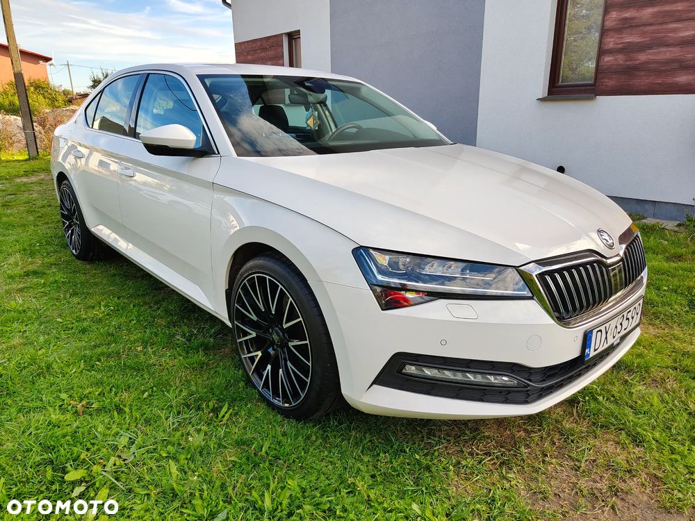 Skoda Superb 2.0 TDI Ambition DSG - 1