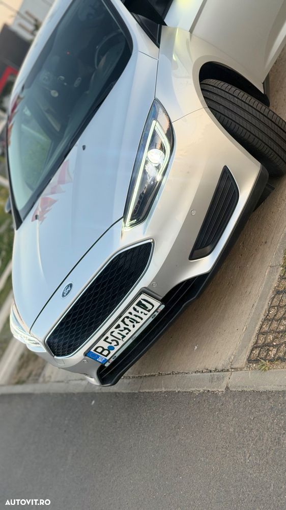 Ford Focus 1.0 EcoBoost Trend Edition - 16