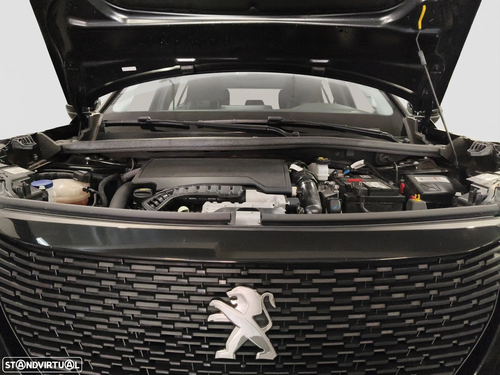 Peugeot 2008 1.2 PureTech Active Pack EAT8 - 34