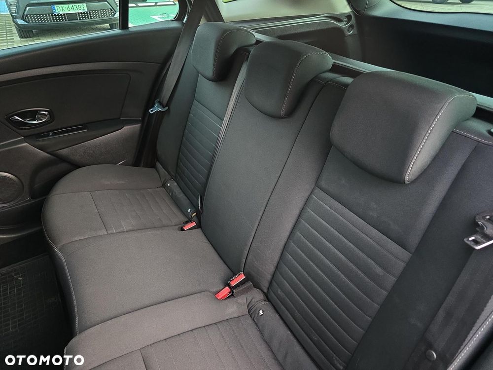 Renault Megane 1.5 dCi Energy Limited EU6 - 11