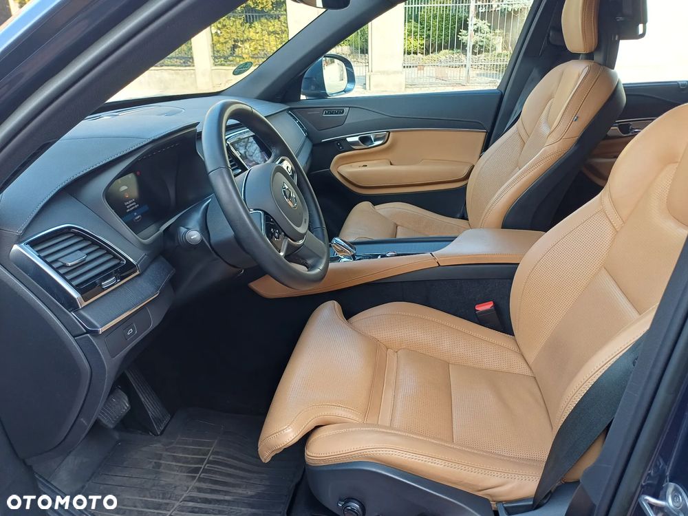 Volvo XC 90 B5 D AWD Plus Bright - 12