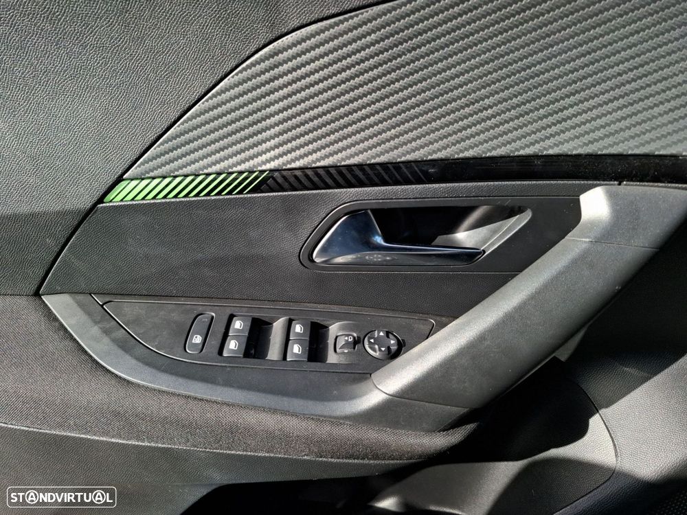 Peugeot 2008 1.2 PureTech Active - 22