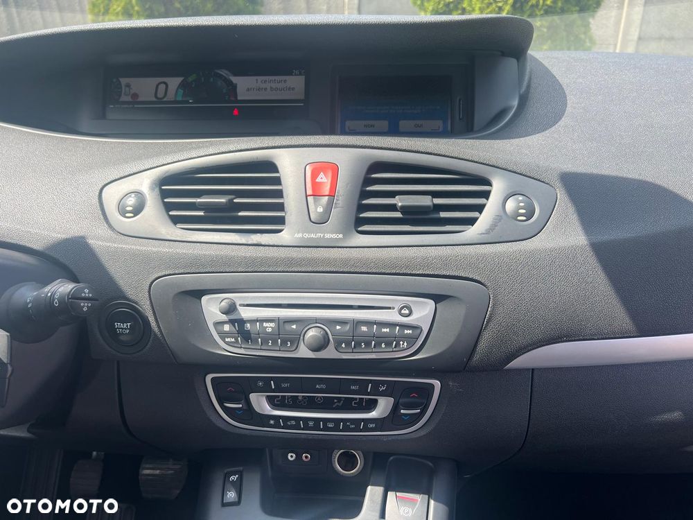 Renault Scenic TCe 130 Dynamique - 16