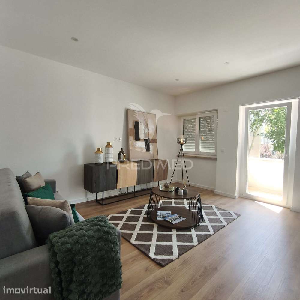 Apartamento T3 totalmente remodelado - Lisboa - Grande imagem: 4/30